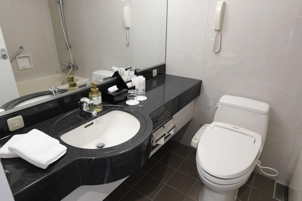 Ana Crowne Plaza Yonago By Ihg Hotel Bagian luar foto