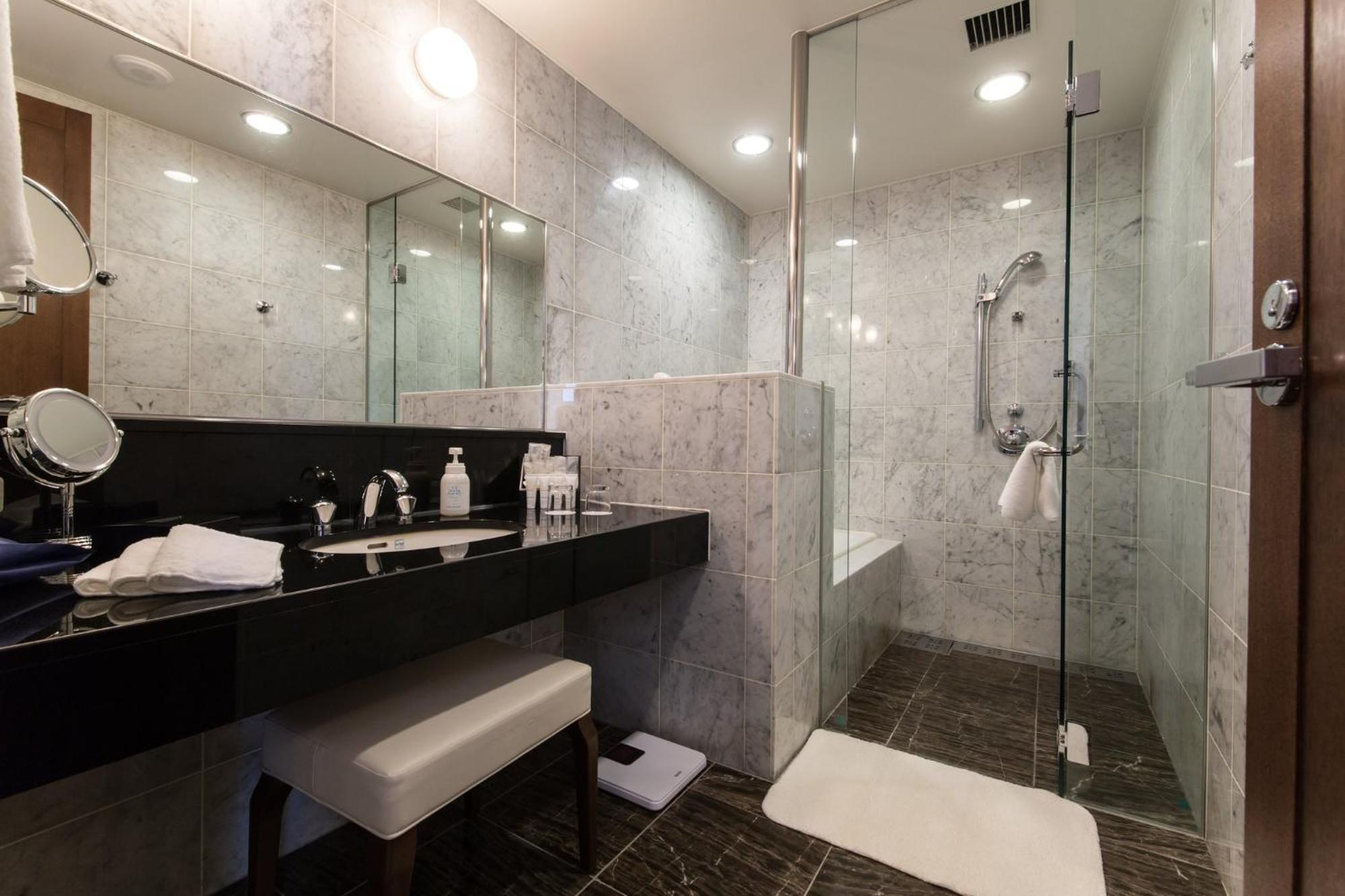 Ana Crowne Plaza Yonago By Ihg Hotel Bagian luar foto